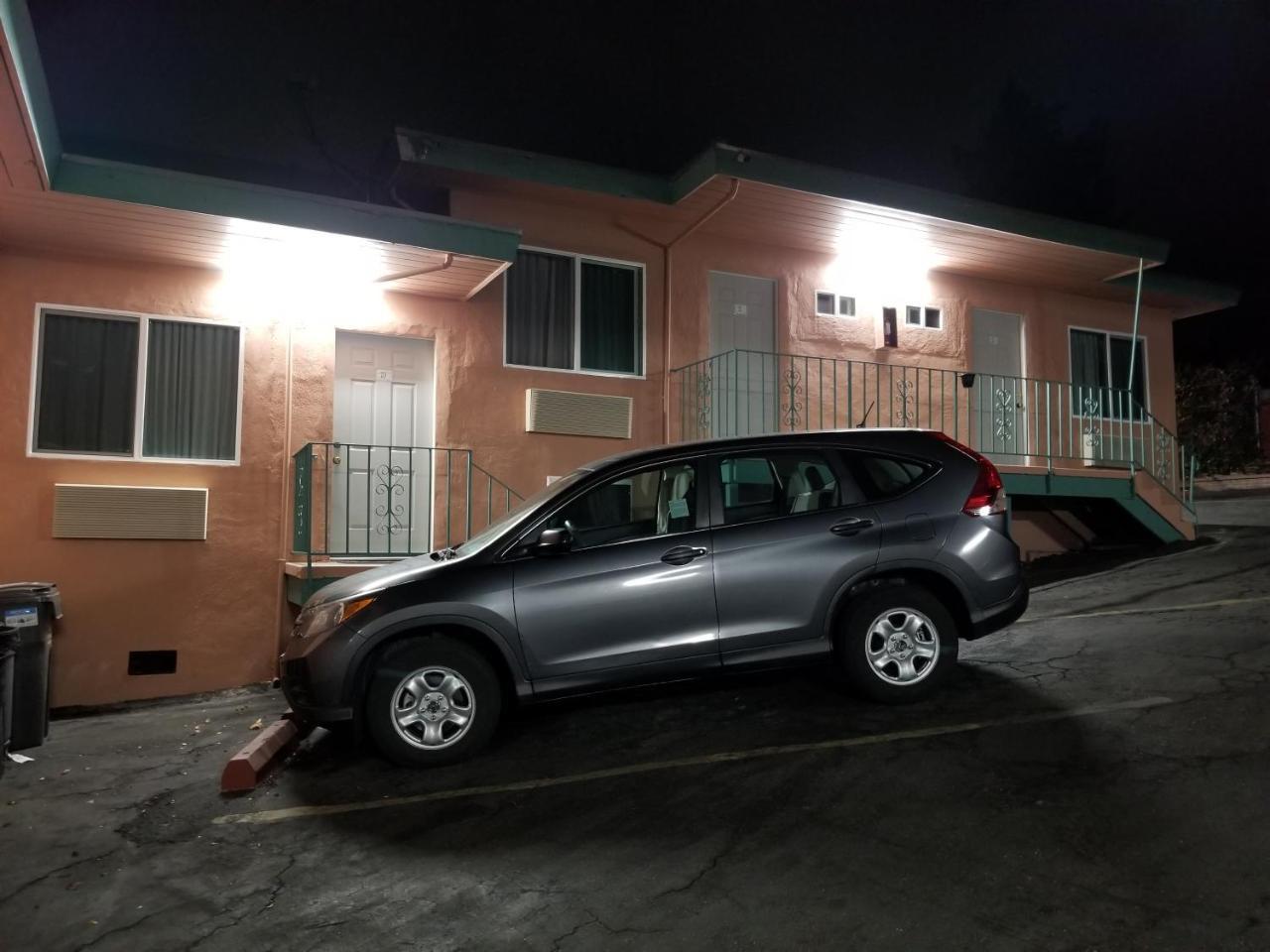 Travis Lodge Motel 16 Oakland Exterior foto